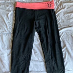 Victoria Secret Crop Yoga Pants Size Medium